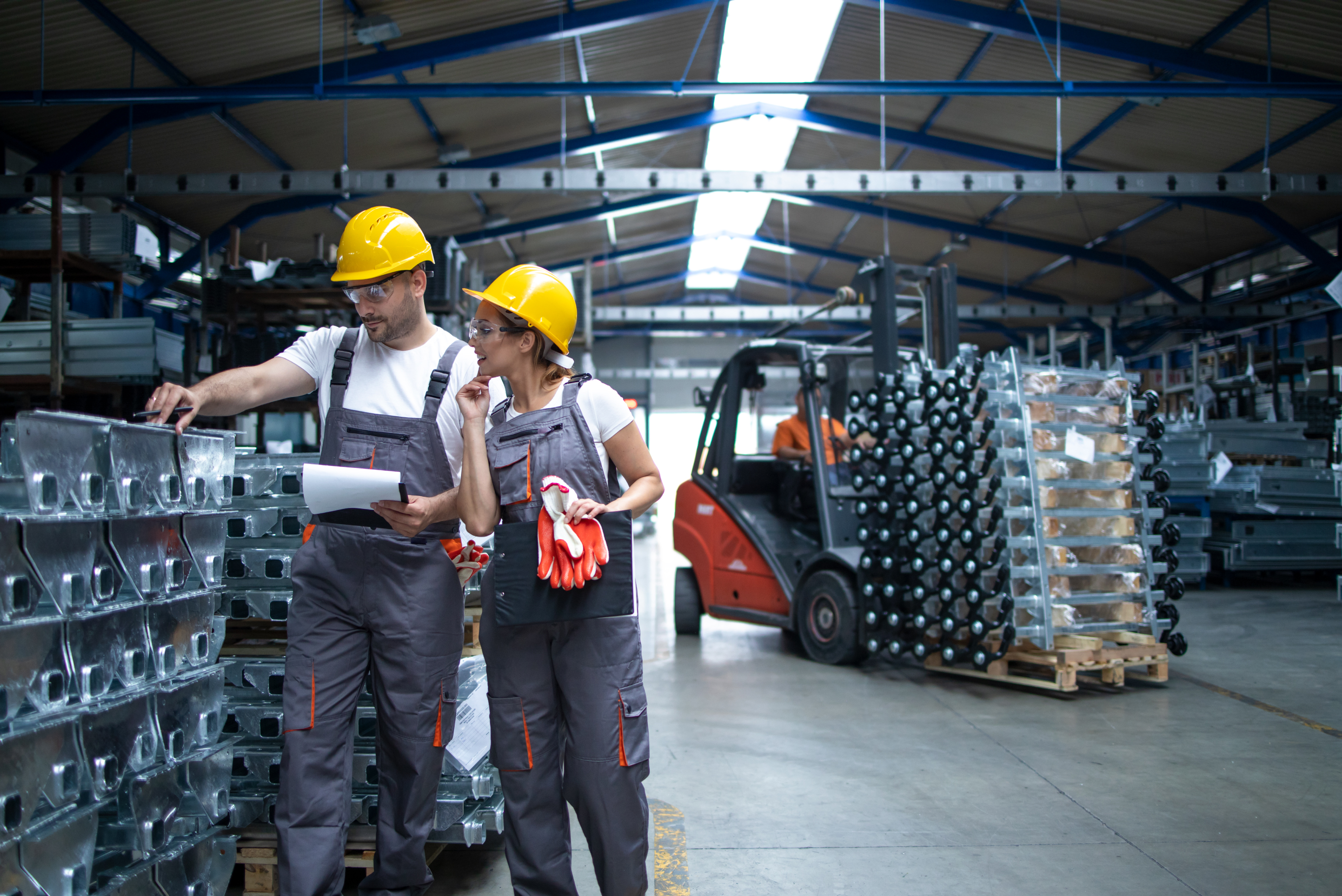 Excelencia Operativa: Espacios seguros, productos confiables.